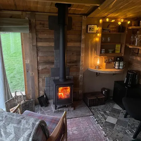 The Deer Hut At Carr House Farm Hotel Scarborough Exterior photo